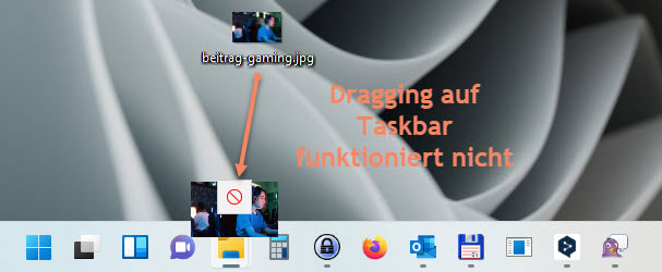 Screenshot Windows 11 Drag&Drop auf die Taskleiste